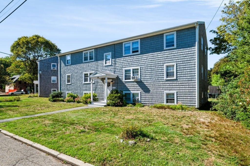 20 Beacon Ave #3, Newburyport, MA, 20 Beacon Ave #3, Newburyport, MA Photo #2