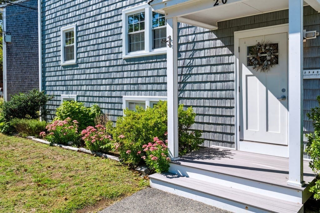 20 Beacon Ave #3, Newburyport, MA, 20 Beacon Ave #3, Newburyport, MA Photo #3