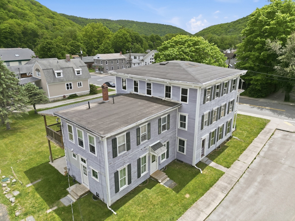 20 Main St