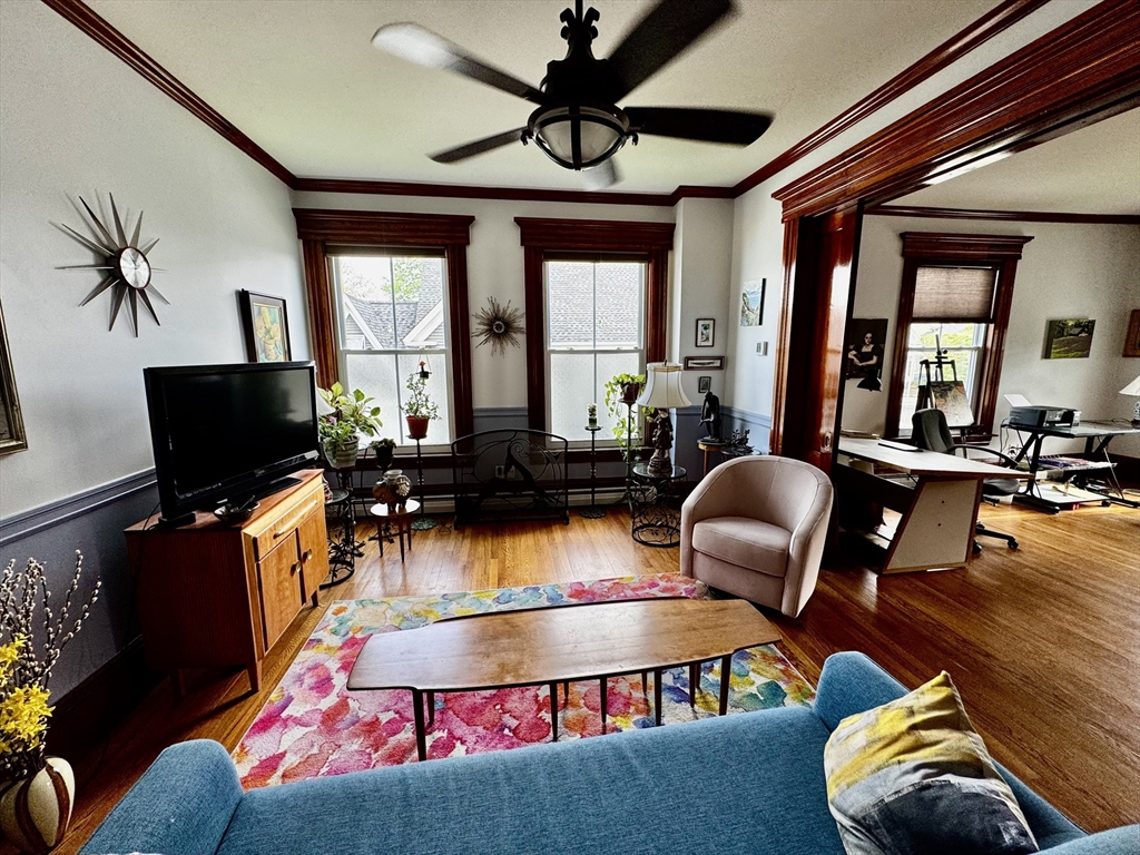 98 Pennacook St 4