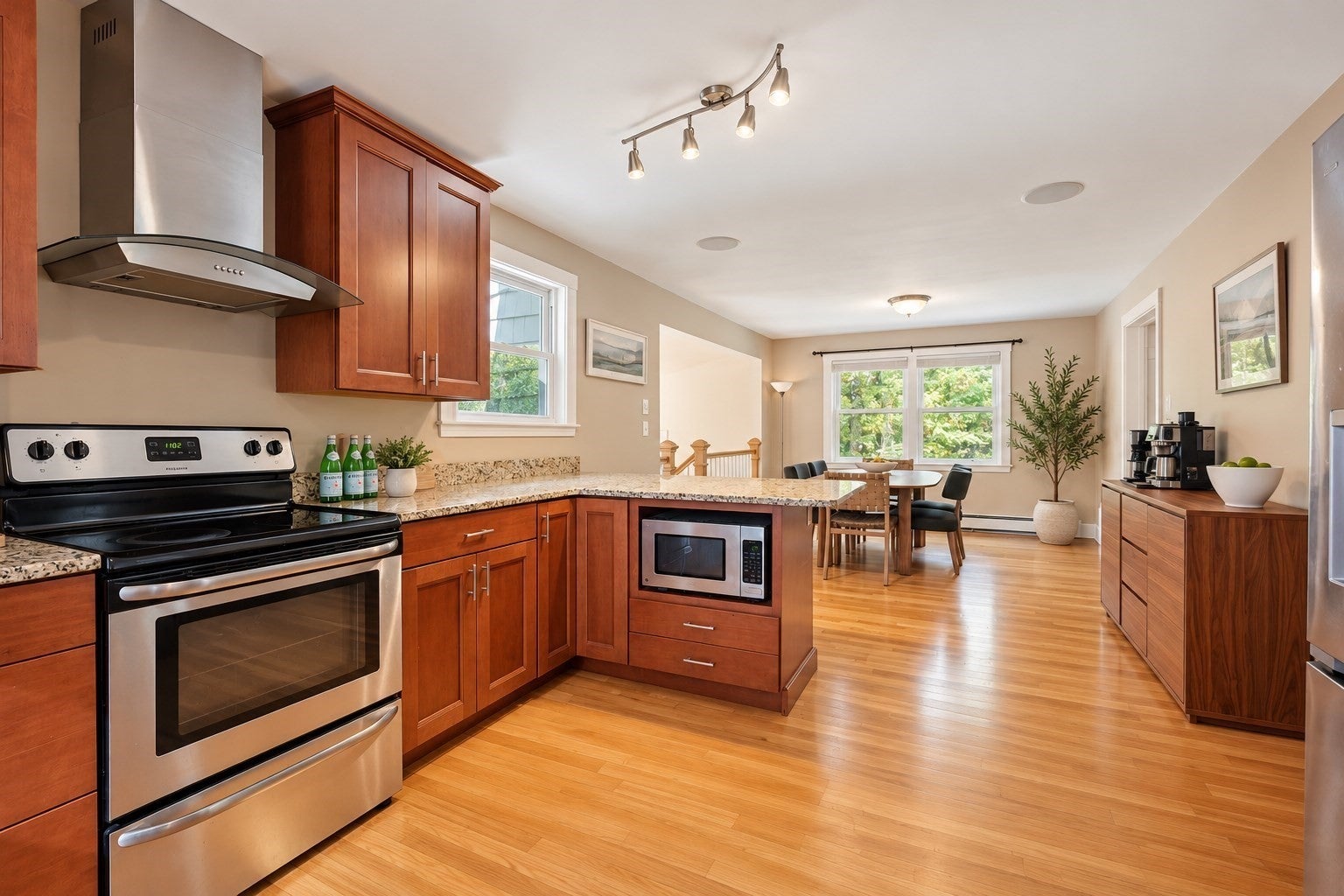 35 Pine St, Sharon, MA, 35 Pine St, Sharon, MA Photo #13