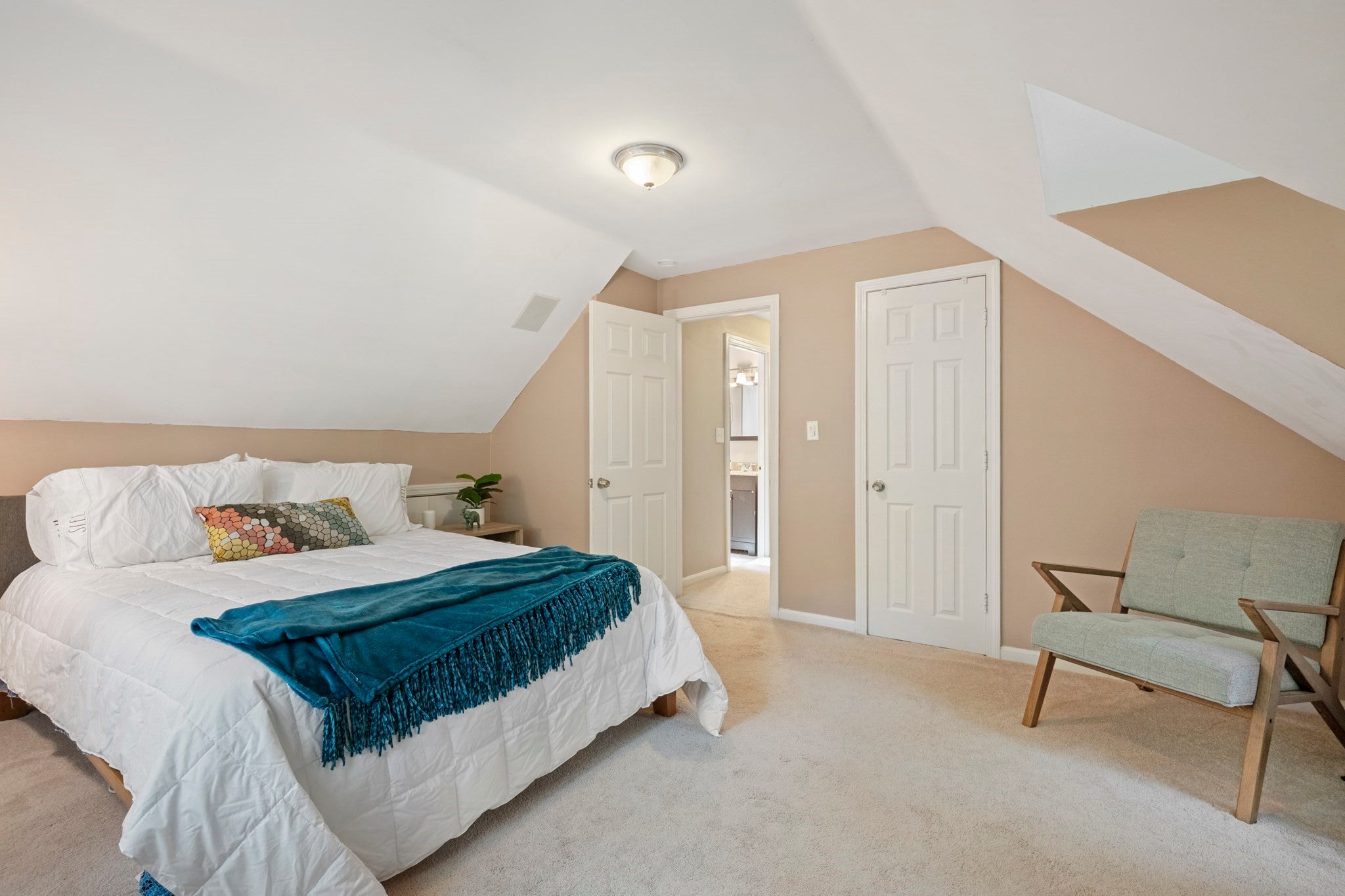 35 Pine St, Sharon, MA, 35 Pine St, Sharon, MA Photo #21