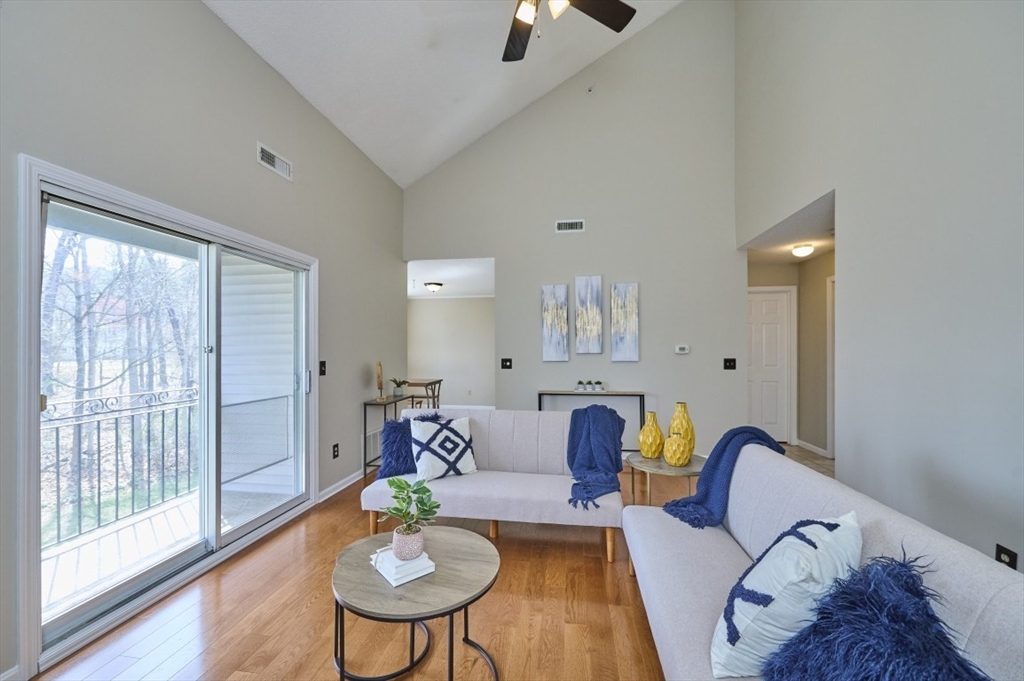 124 Tennis Plaza Rd 42