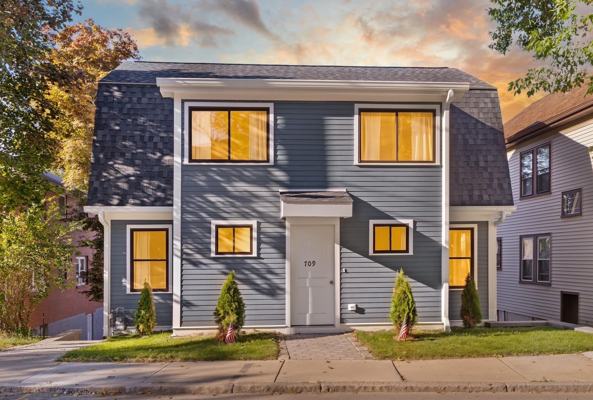 Photo of 709 Belmont St, Belmont, MA