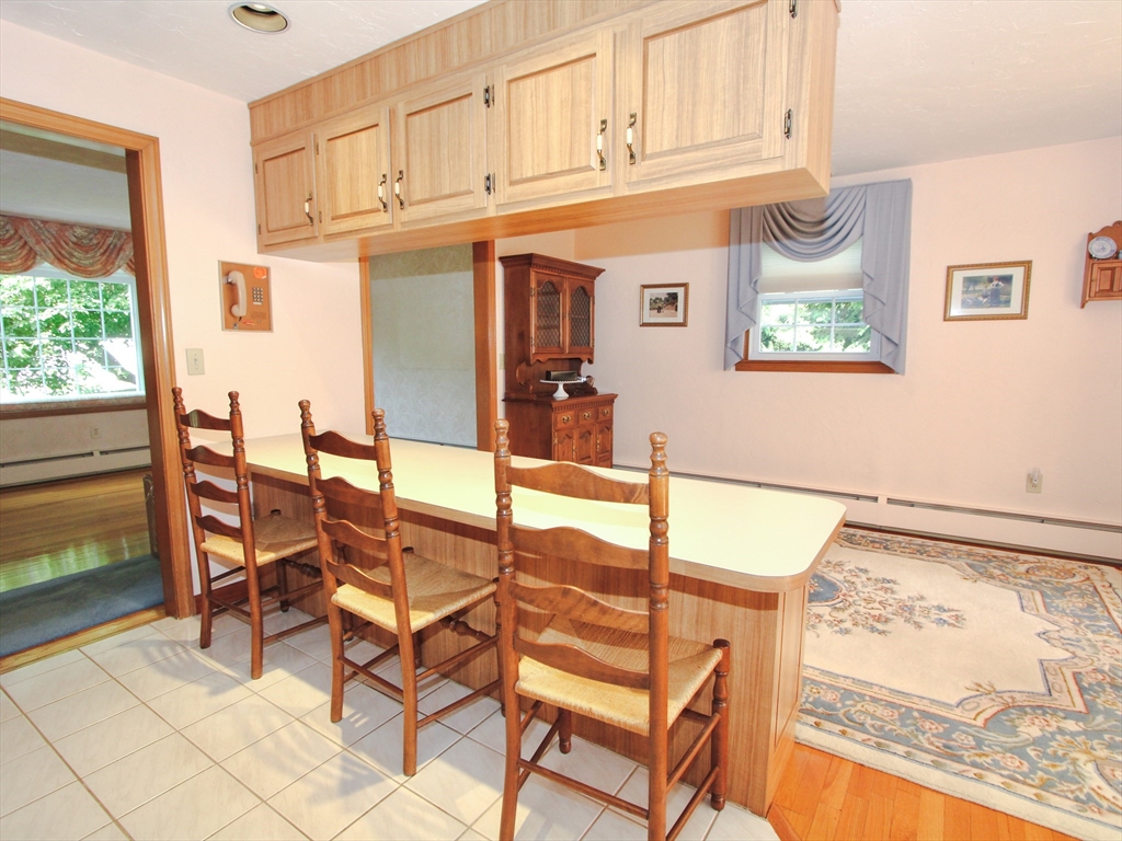 8 Deerfield Rd