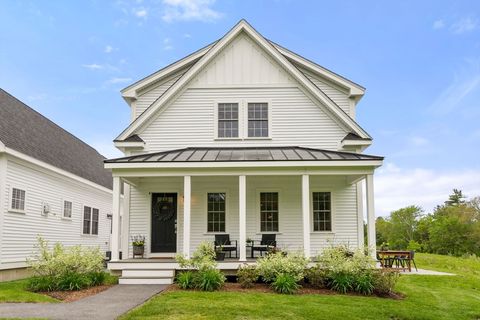 9 Baldwin Ct 5 Harvard MA 01451