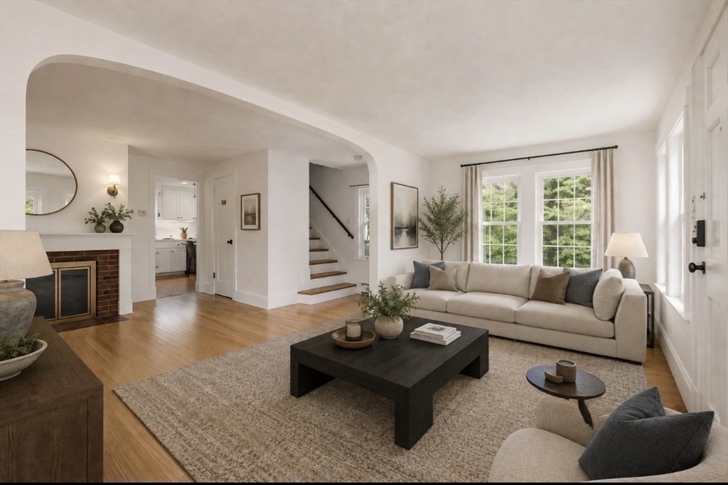 74 Galen St