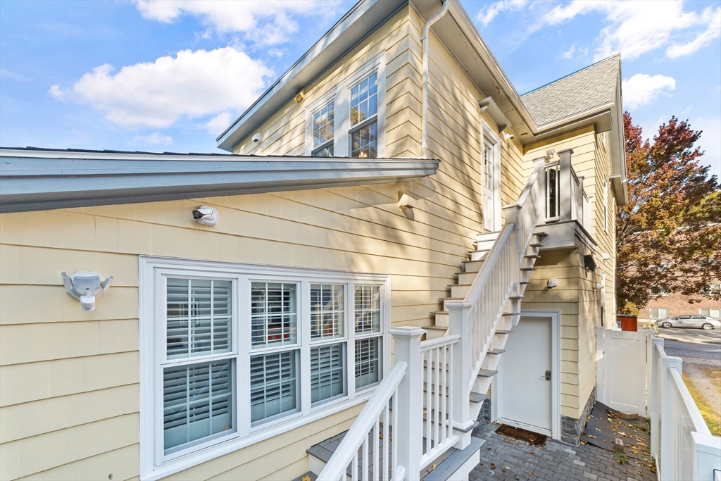 205 Mountain Ave 2