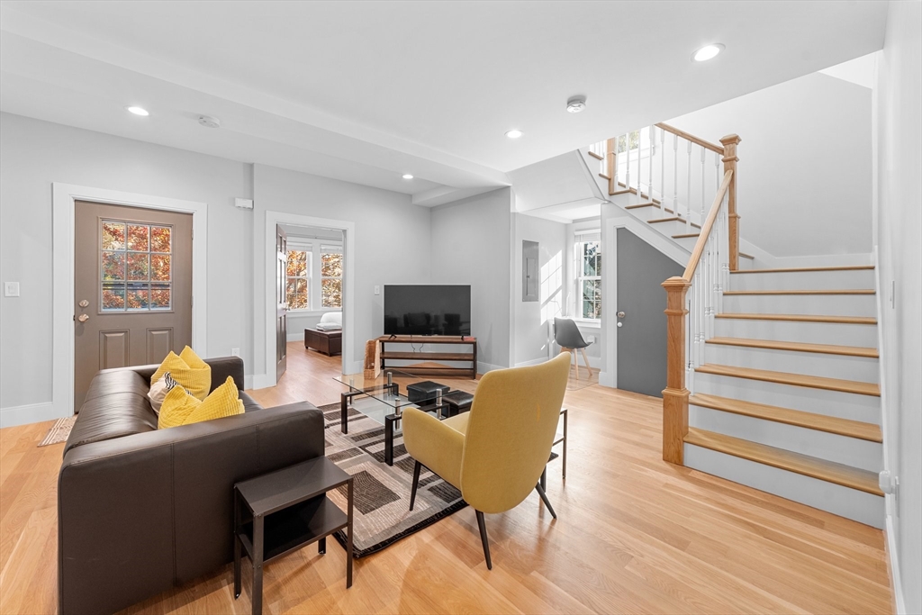 205 Mountain Ave 2