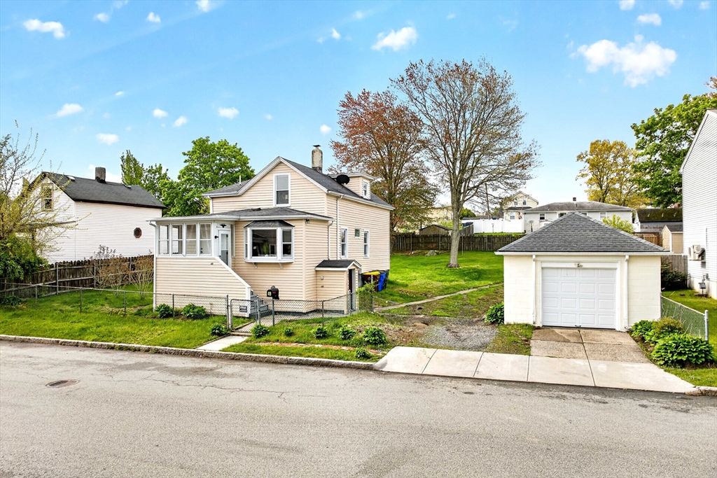 Photo of 49 Denver St, Fall River, MA