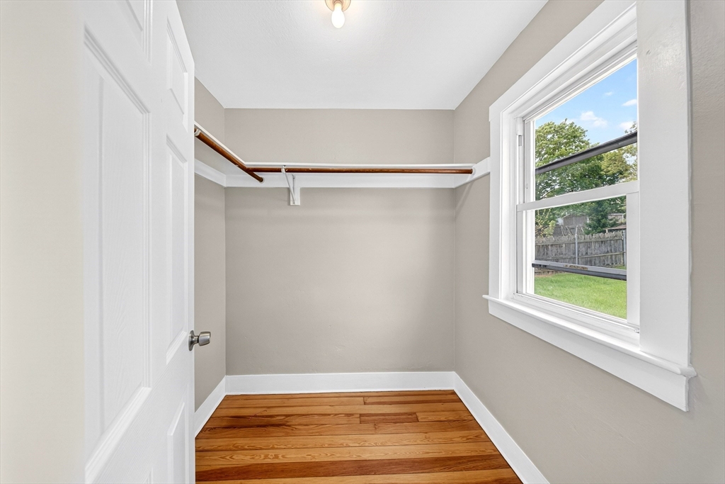 49 Denver St, Fall River, MA Photo #27
