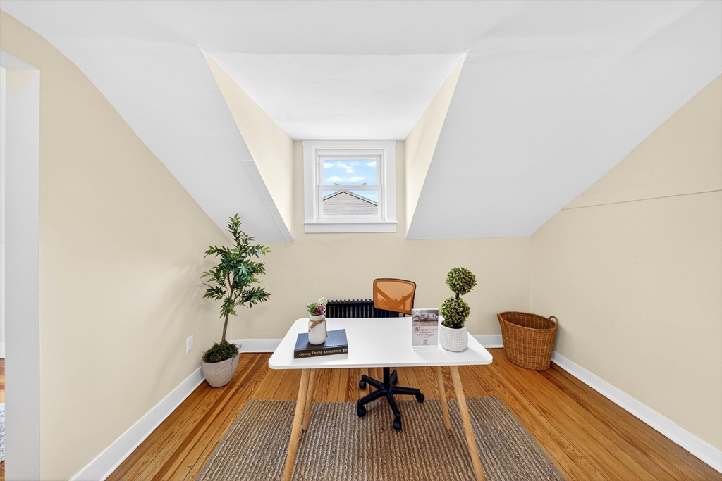 49 Denver St, Fall River, MA Photo #23