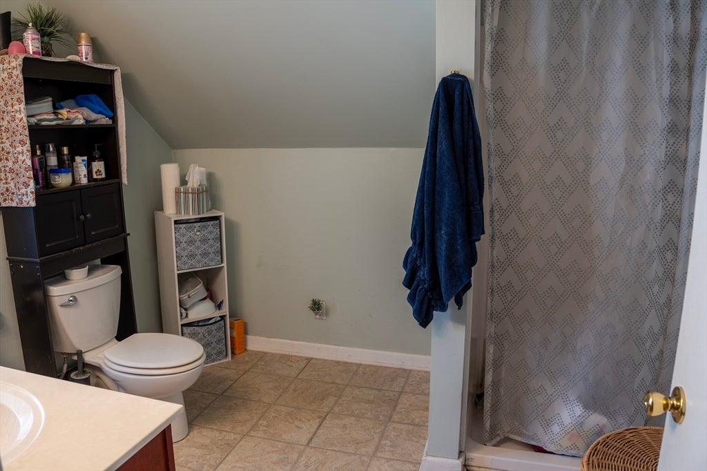 130 Littleton St, Springfield, MA Photo #22