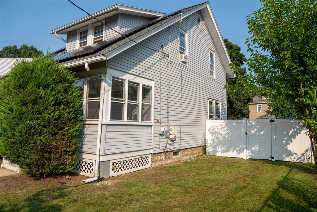 130 Littleton St, Springfield, MA Photo #31