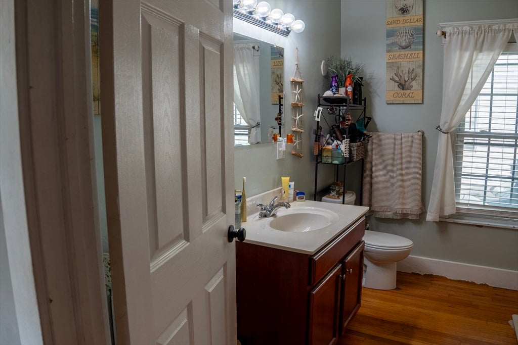 130 Littleton St, Springfield, MA Photo #11