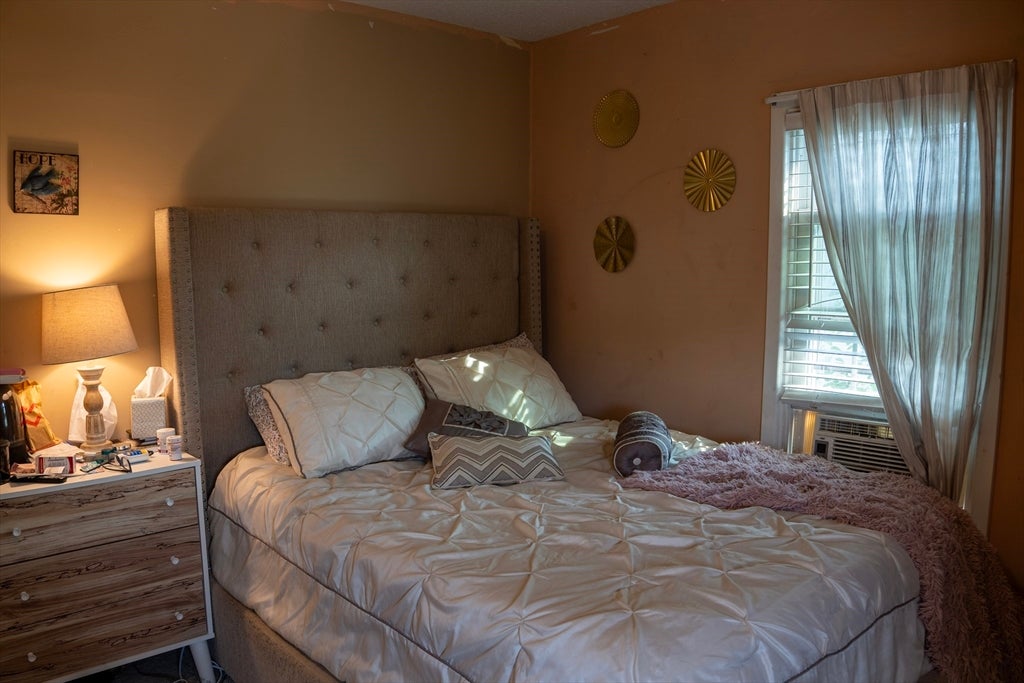 130 Littleton St, Springfield, MA Photo #28