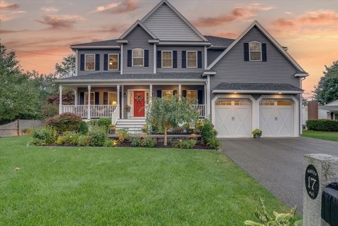 17 Manor Ave Burlington MA 01803