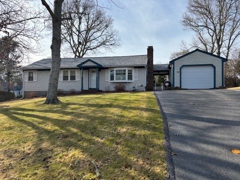 15 Jonquil Rd Yarmouth MA 02675