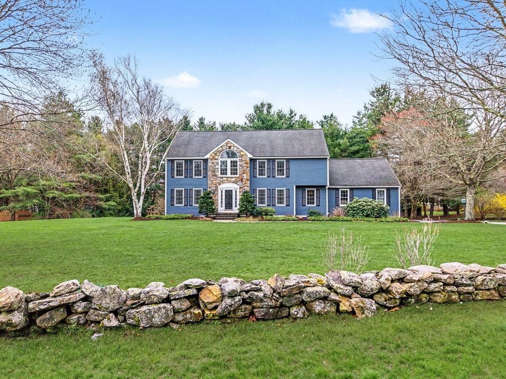 Photo of 4 Stewart St, Hopkinton, MA 01748 (MLS # 73503270)