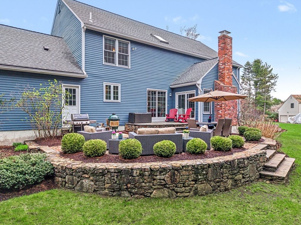 Photo of 4 Stewart St, Hopkinton, MA 01748 (MLS # 73503270)