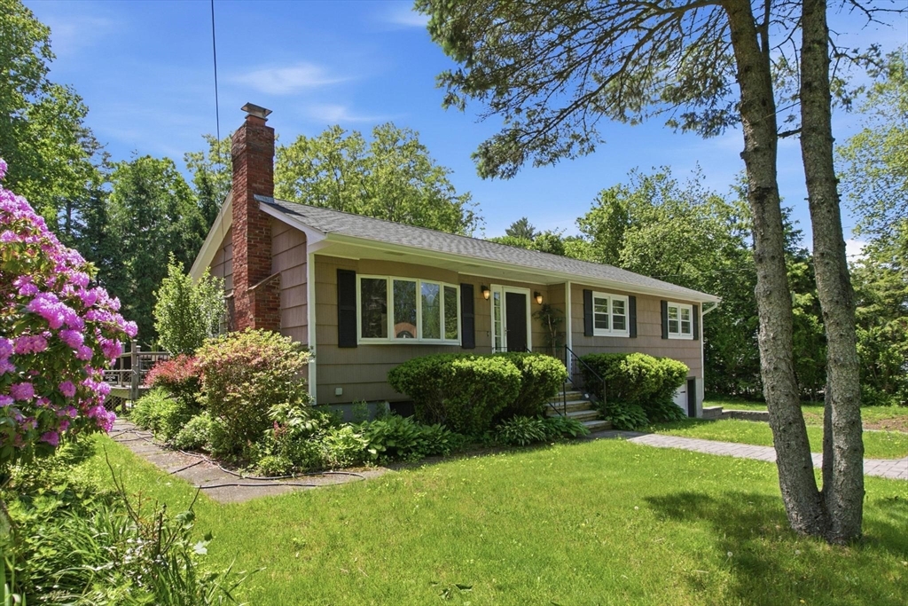 152 Lake St - Photo 2