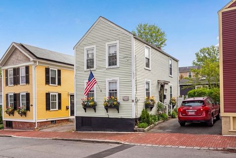 Photo of 17 Carter St, Newburyport, MA 01950 (MLS # 73493003)