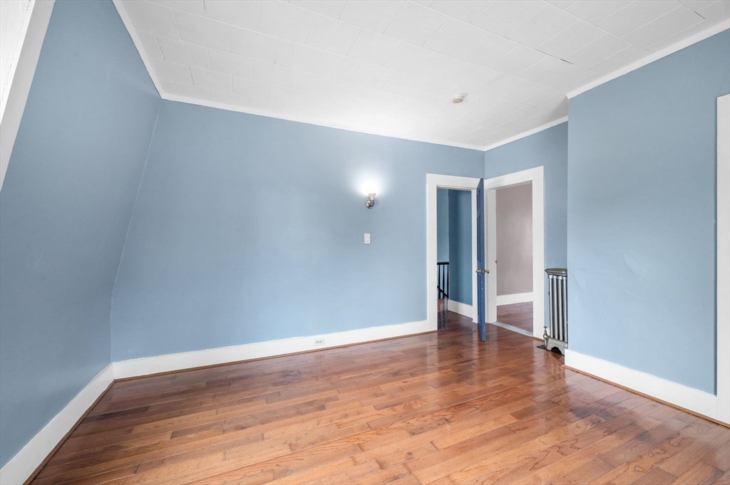 Ware, Massachusetts 01082, United States, 5 Bedrooms Bedrooms, ,2 BathroomsBathrooms,Residential,Contingent,186871