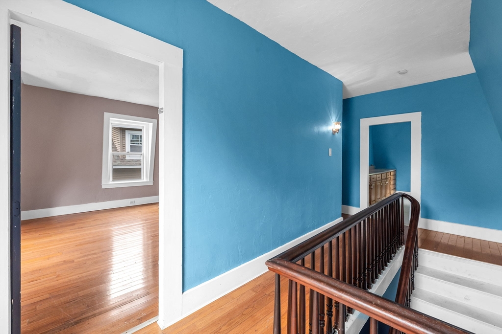 Ware, Massachusetts 01082, United States, 5 Bedrooms Bedrooms, ,2 BathroomsBathrooms,Residential,Contingent,186871