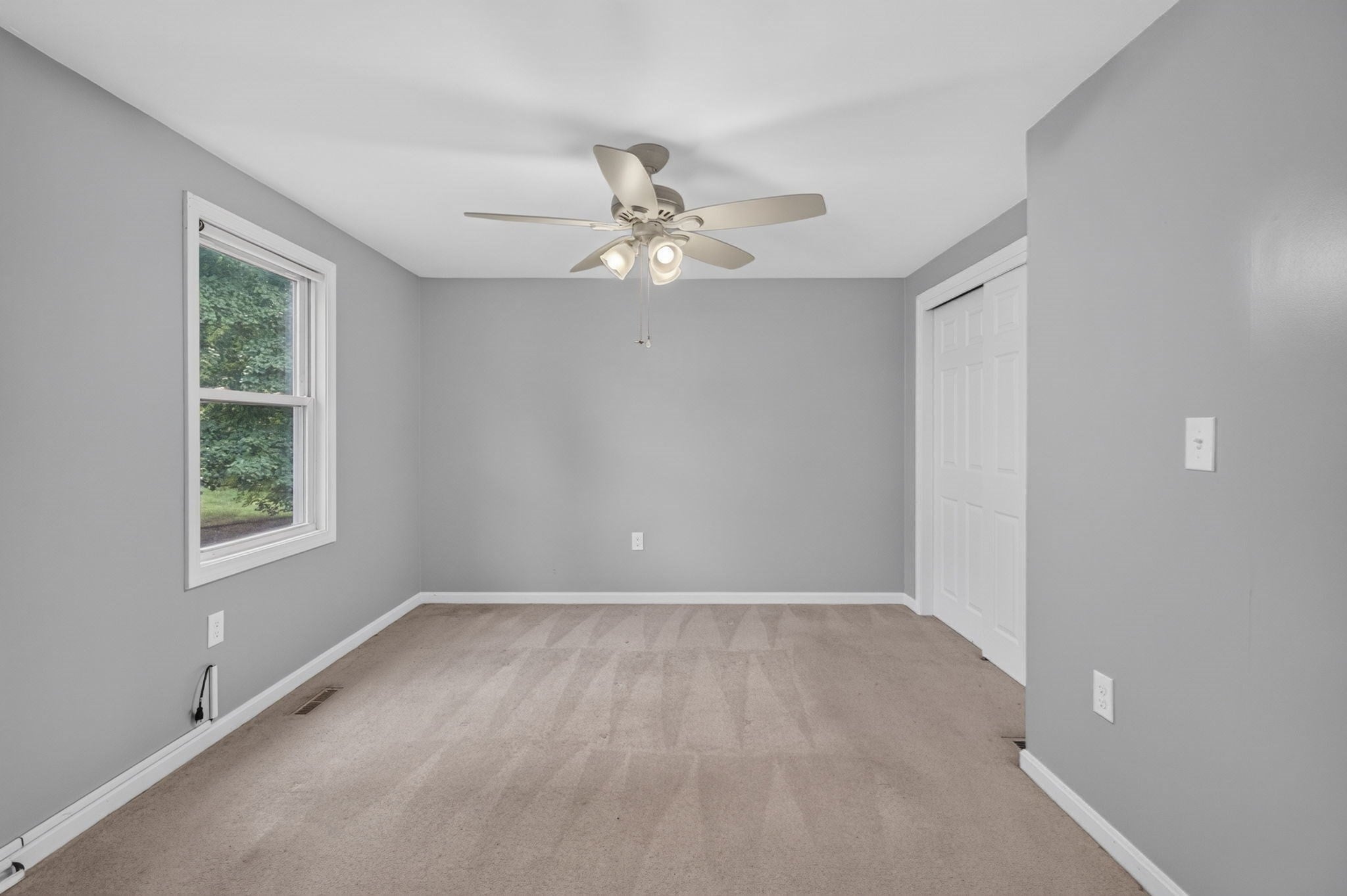 12 Sunset Cir, Derry, NH, 12 Sunset Cir, Derry, NH Photo #17