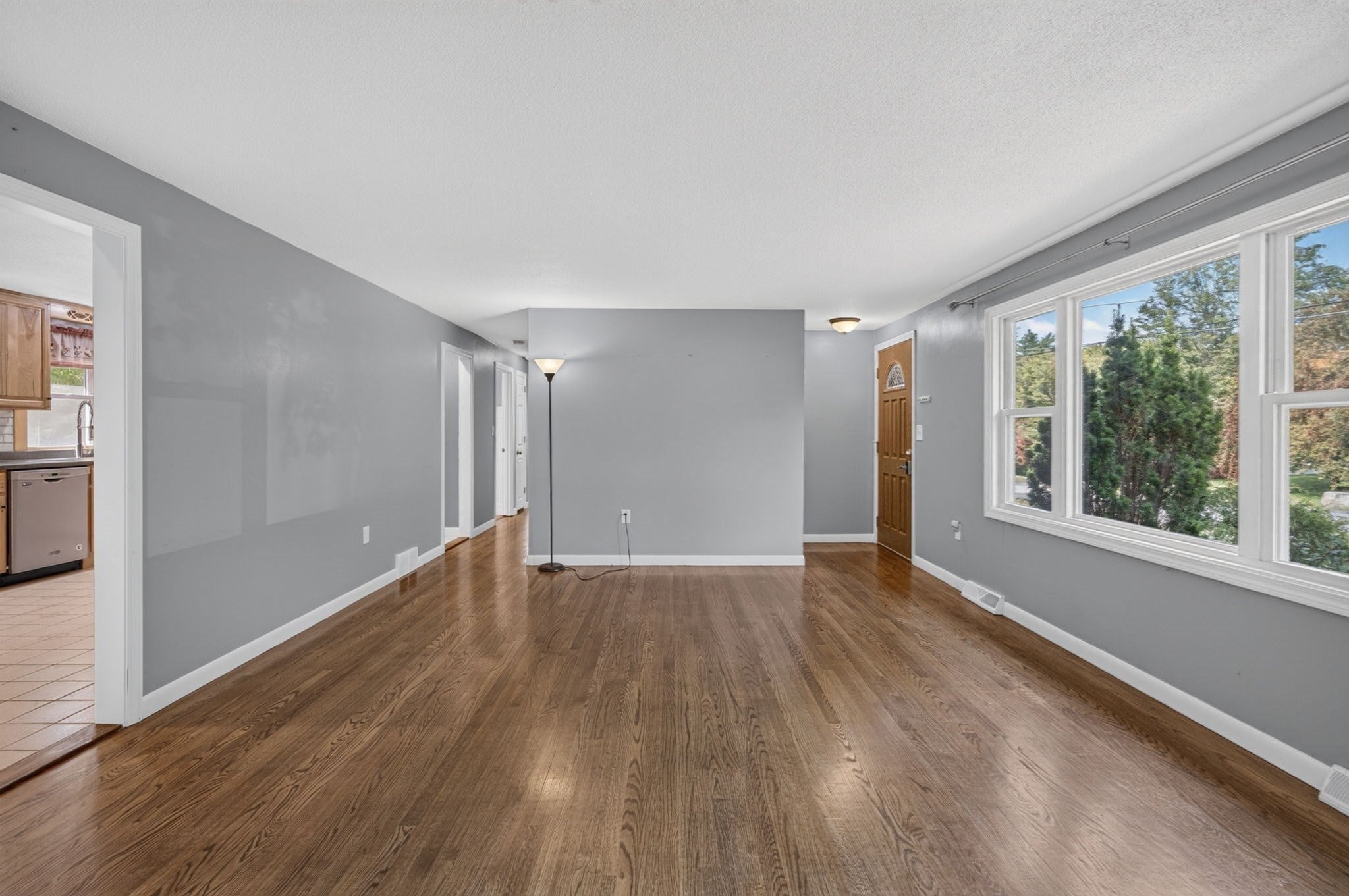 12 Sunset Cir, Derry, NH, 12 Sunset Cir, Derry, NH Photo #18