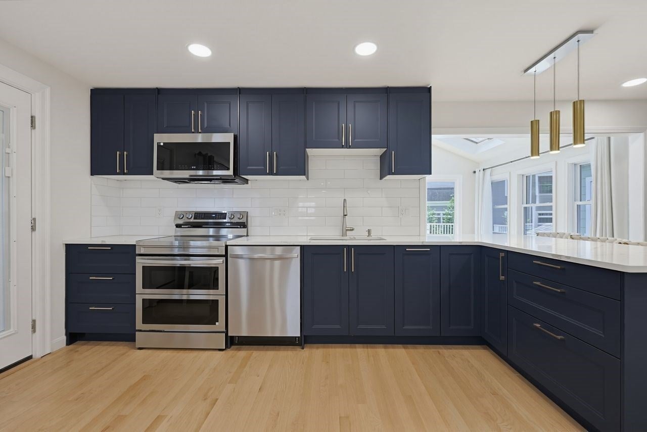 138 Tolman Street, Newton, MA Photo #8