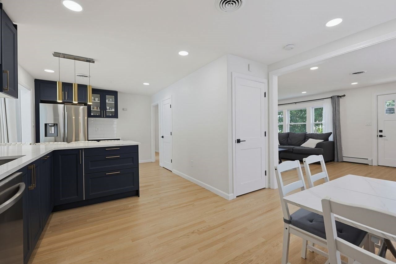 138 Tolman Street, Newton, MA Photo #9