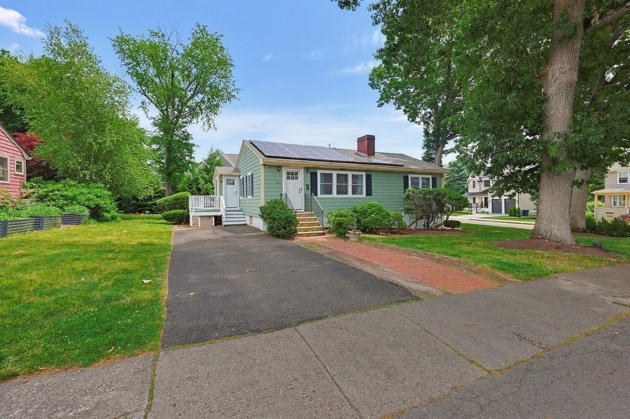 138 Tolman Street, Newton, MA Photo #26