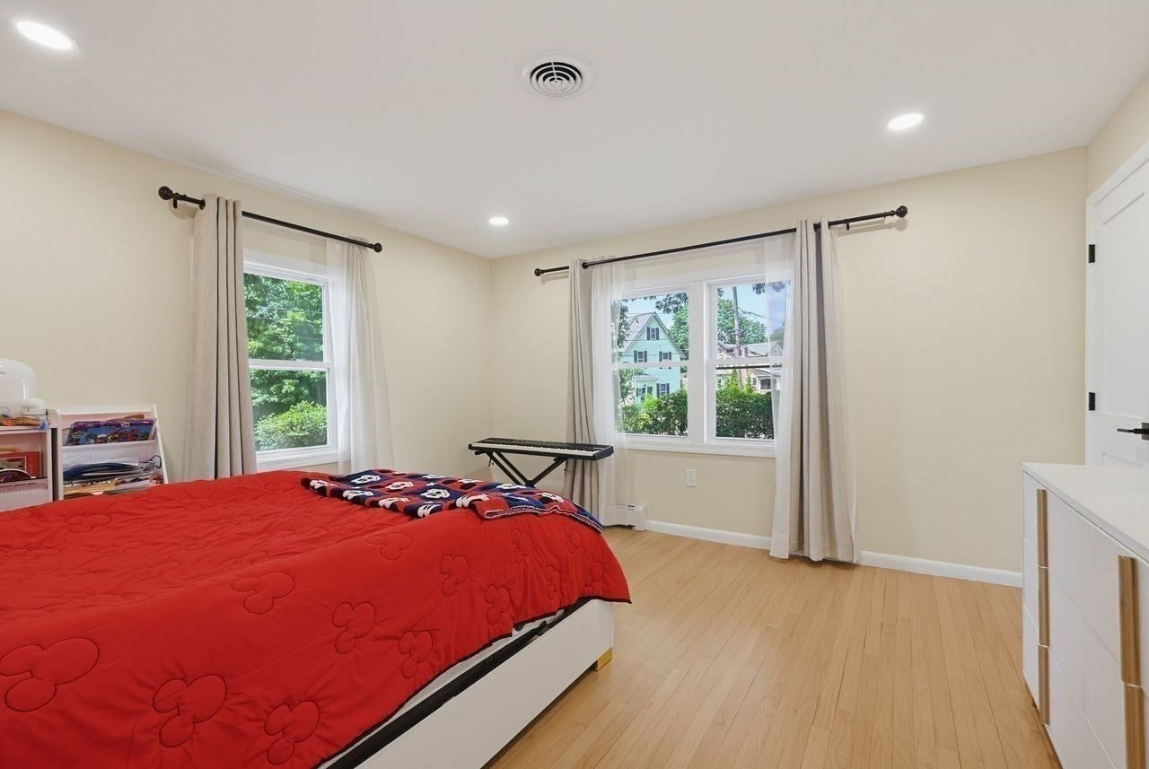138 Tolman Street, Newton, MA Photo #20