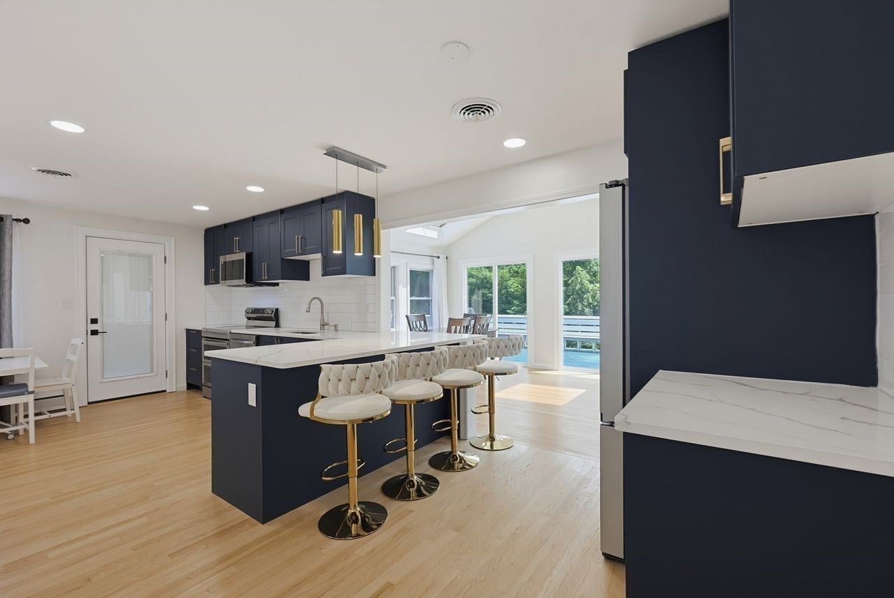 138 Tolman Street, Newton, MA Photo #4