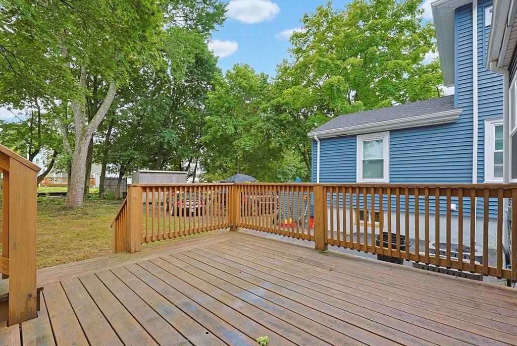 31 Saint Casimir Ave, Brockton, MA Photo #33