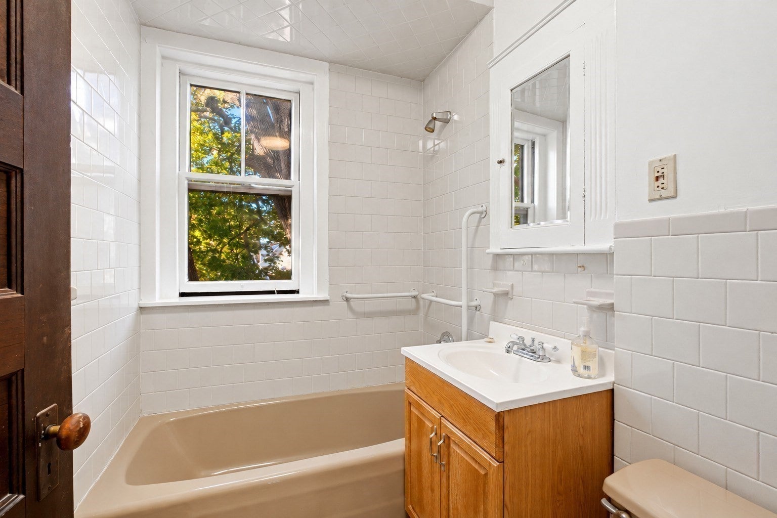 9 Auburn Ct #3, Brookline, MA, 9 Auburn Ct #3, Brookline, MA Photo #21