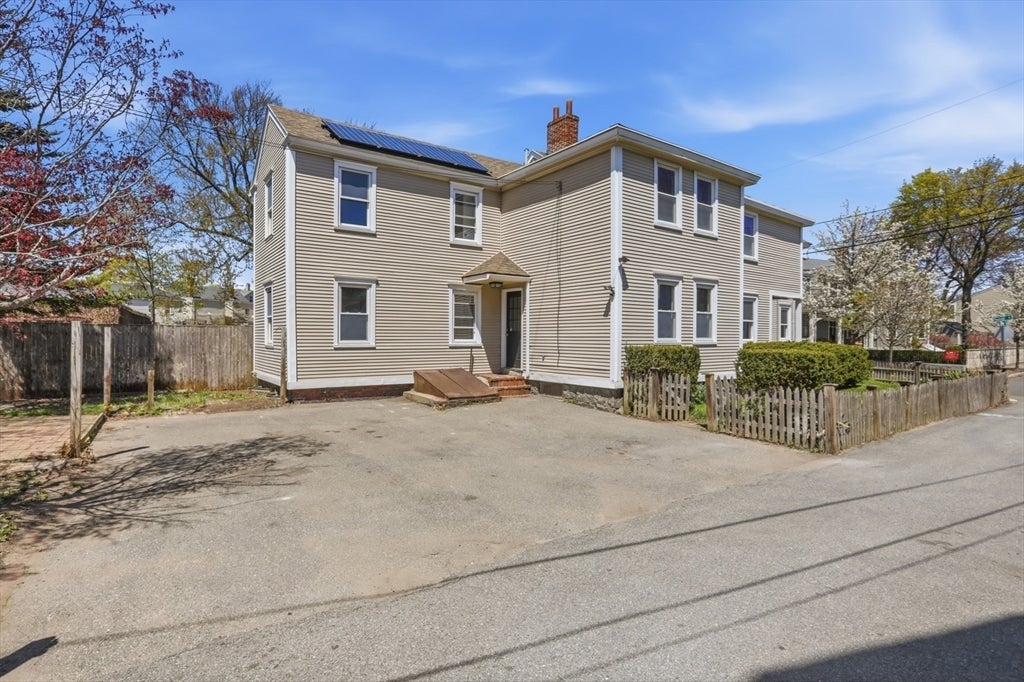 16 Pleasant Street
