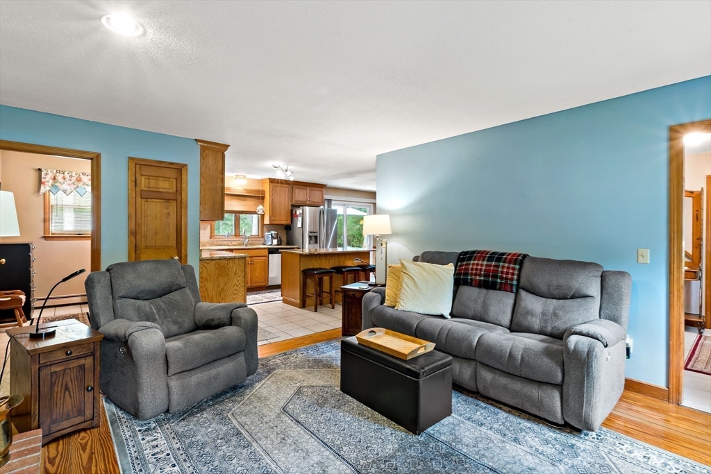 8 Peter Cooper Drive, Wareham, MA, 8 Peter Cooper Drive, Wareham, MA Photo #16