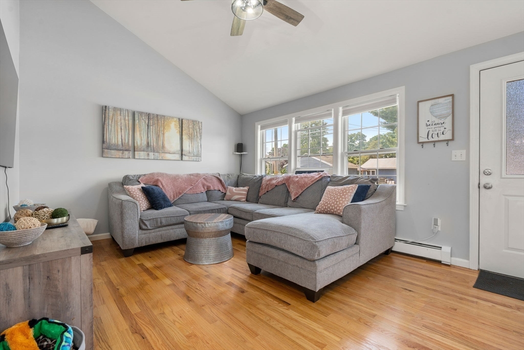 15 Burrill Ave