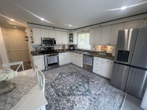 101 Donohue Rd 19 Dracut MA 01826