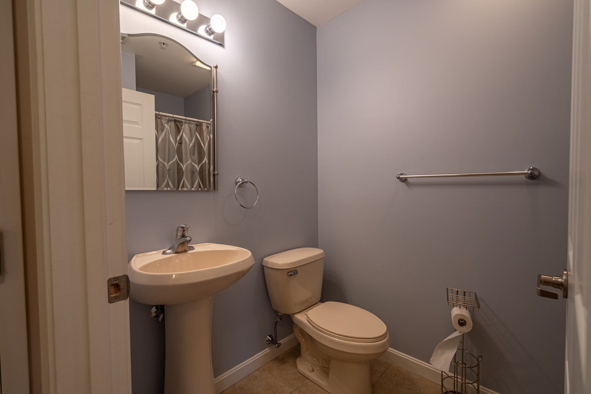 34 Burnham Rd #402, Methuen, MA, 34 Burnham Rd #402, Methuen, MA Photo #4