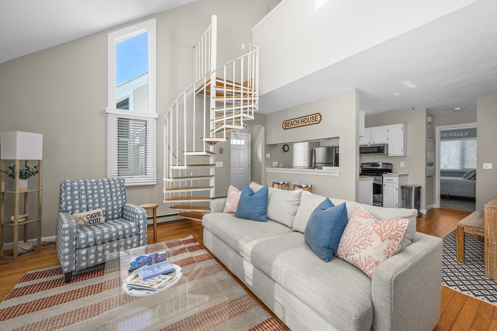 14 Howland Circle 14