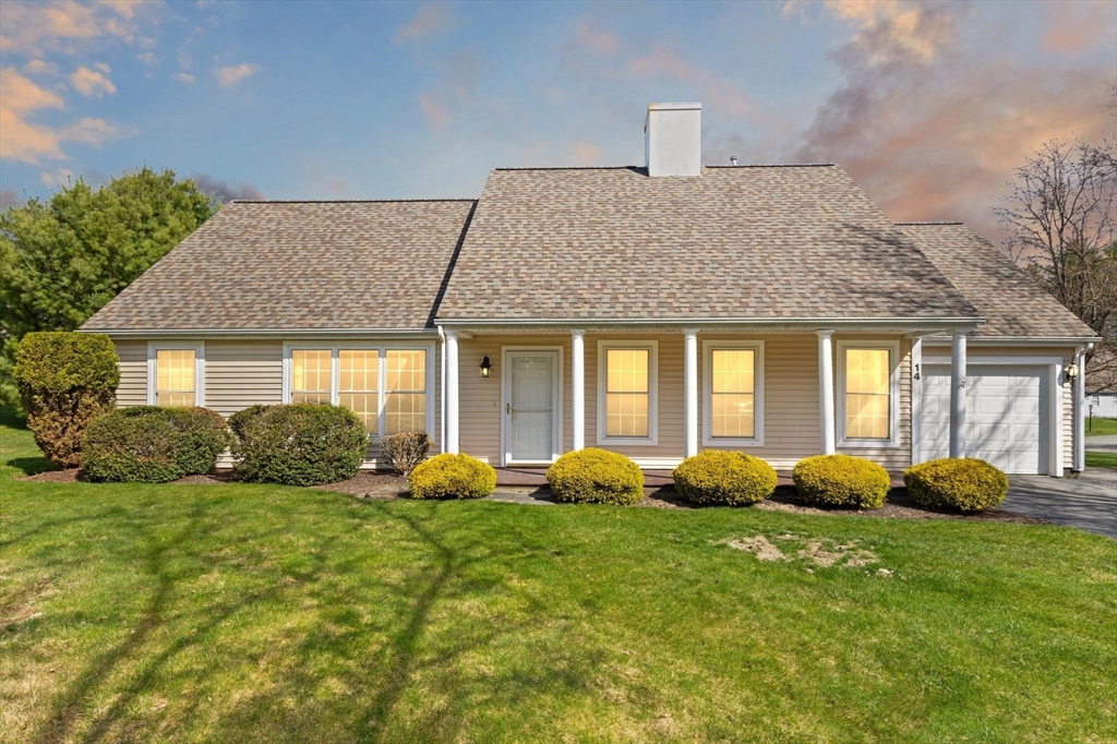 14 Kathleen Grant Rd