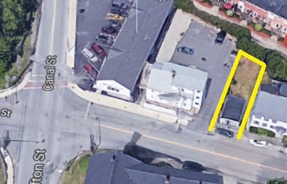 17 Riverlin St