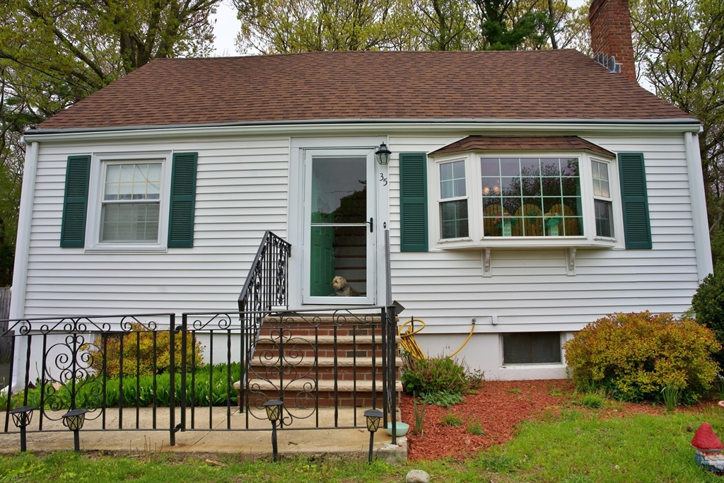 35 Hillsdale Rd