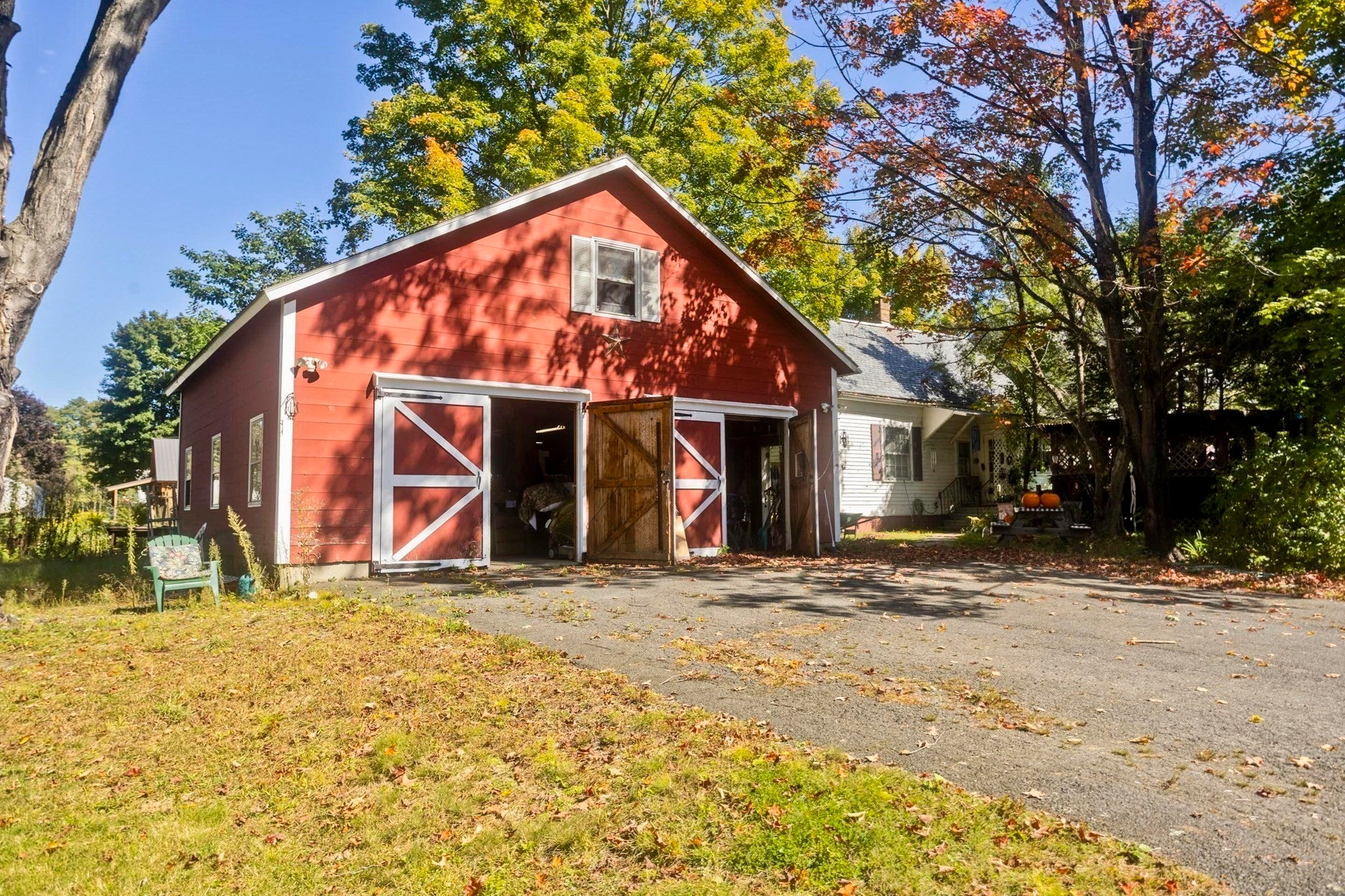 147 South St