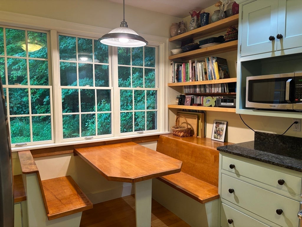 100 Dana ST, Amherst, MA, 100 Dana ST, Amherst, MA Photo #14
