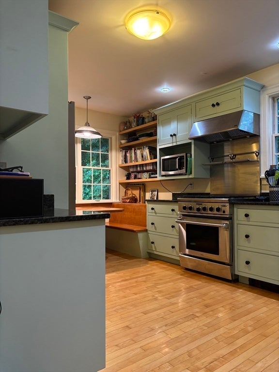 100 Dana ST, Amherst, MA, 100 Dana ST, Amherst, MA Photo #16
