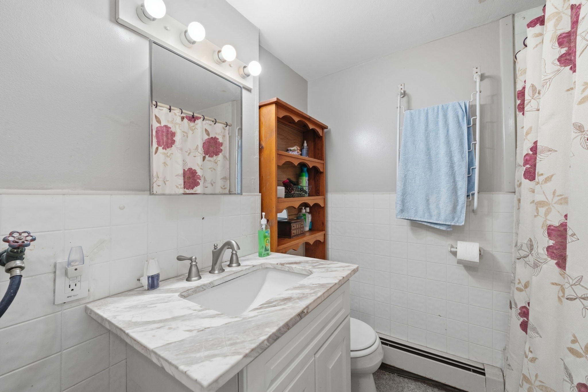 37 Howard St, Chicopee, MA, 37 Howard St, Chicopee, MA Photo #36